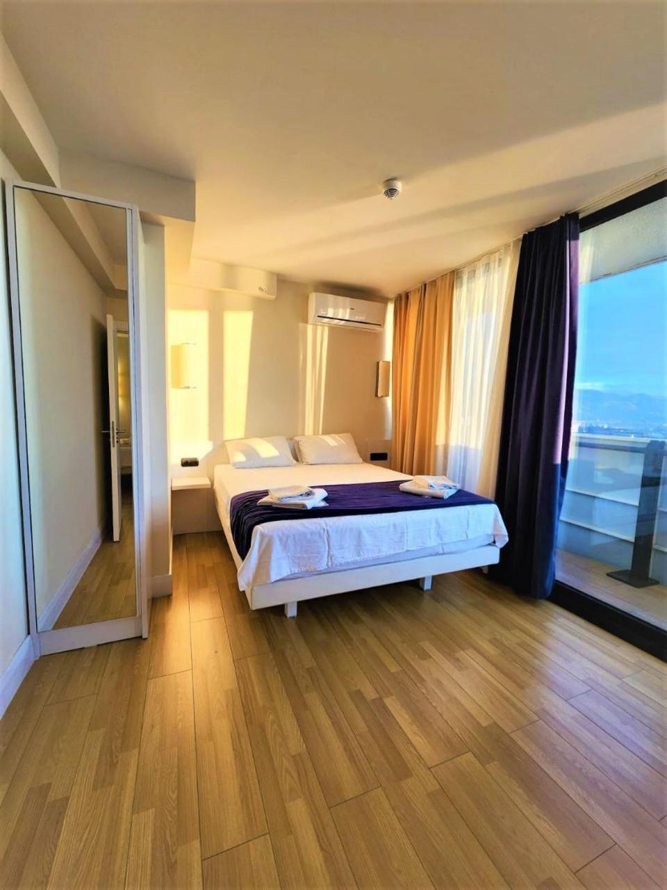 Orbi City Best Apartments Батумі Екстер'єр фото
